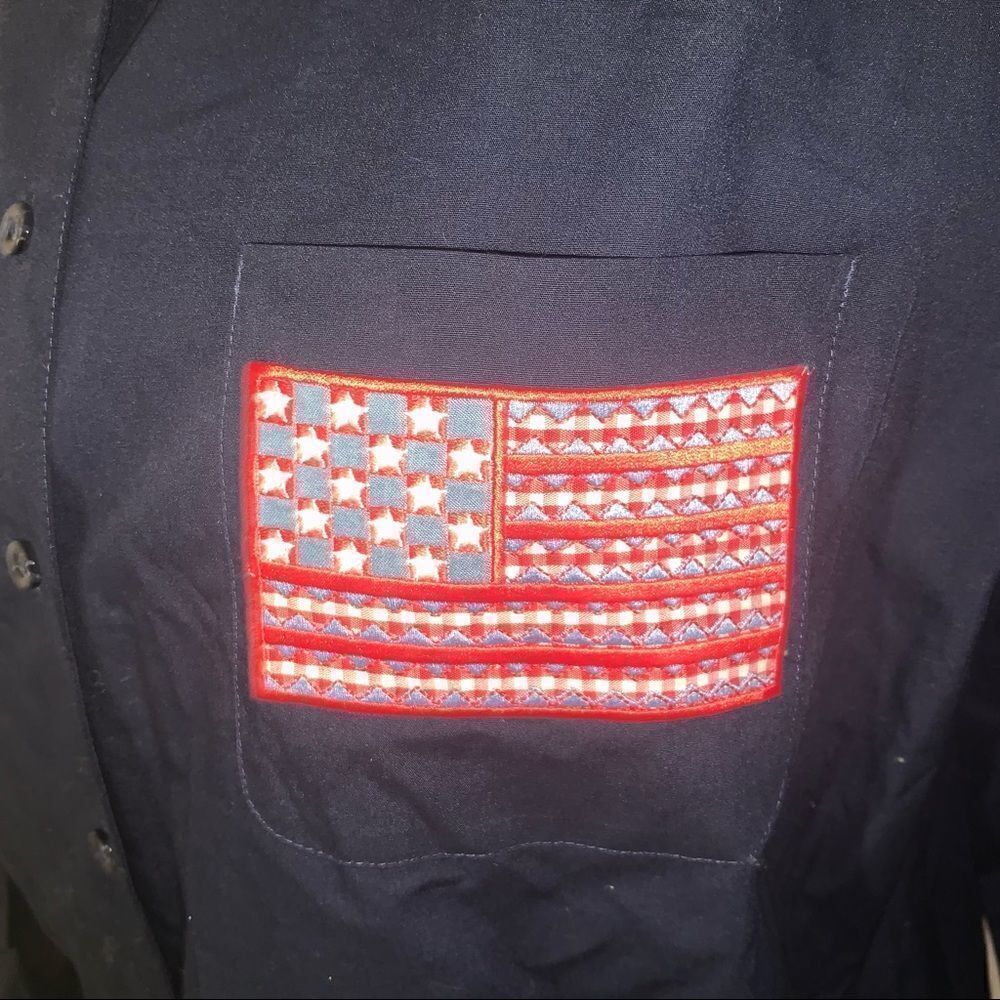 Karen Scott Sport Patriotic USA Long Sleeve Button Down Shirt - Picture 2 of 6